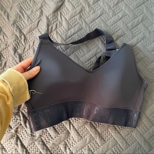 Women’s best hold sports bra